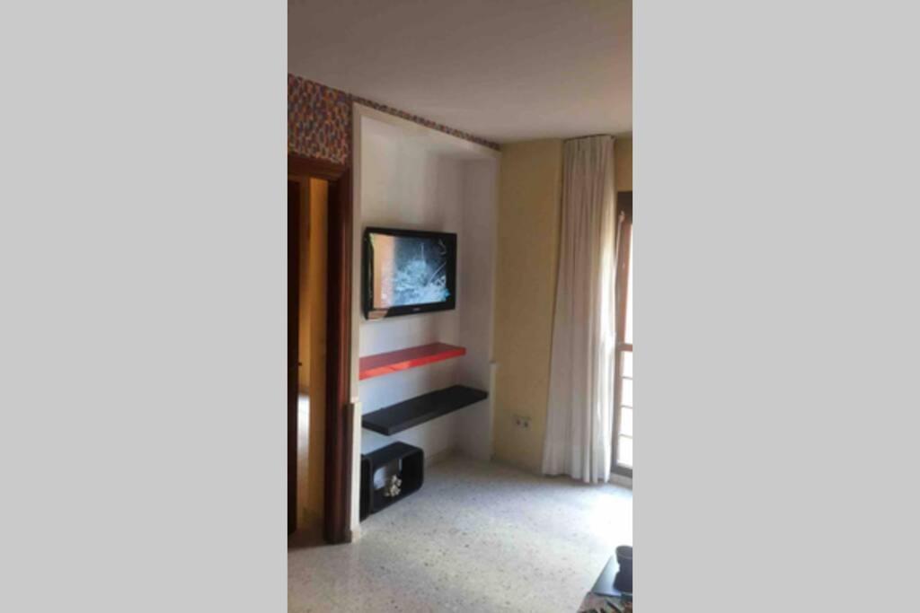 Confortable-Tranquilo Apartamento Junto Al Centro Малага Экстерьер фото